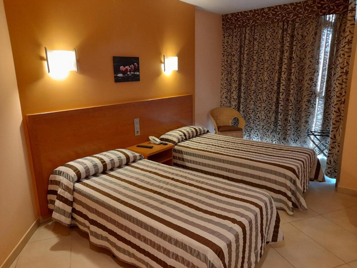Hotel Avenida Morella Eksteriør billede