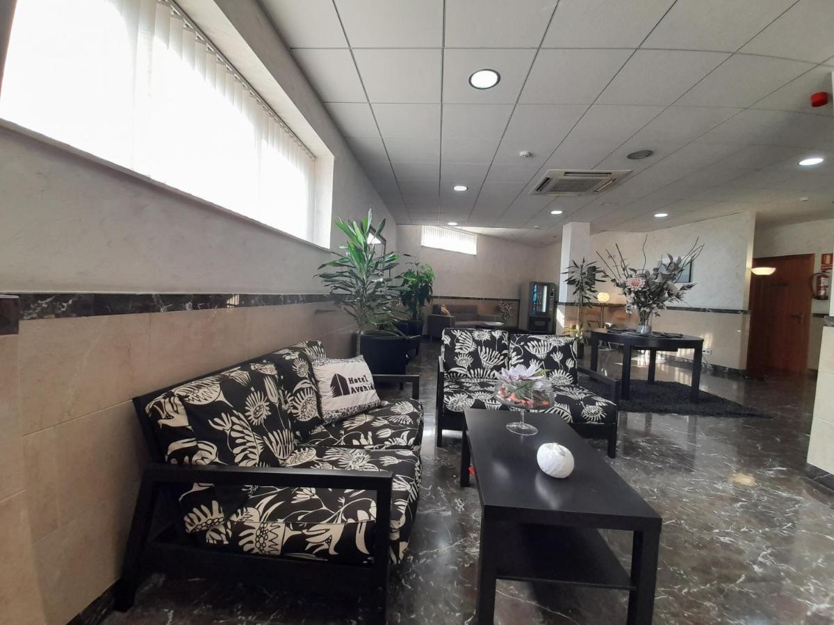 Hotel Avenida Morella Eksteriør billede