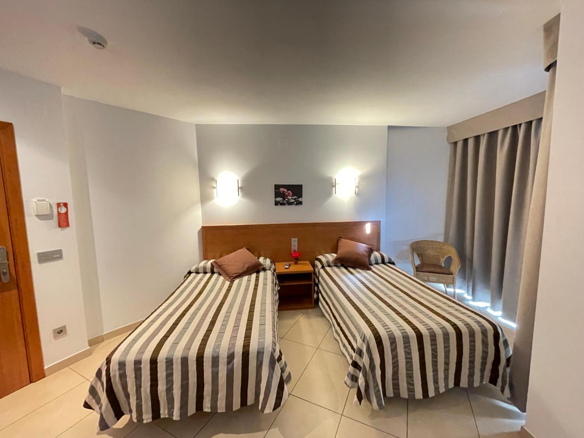 Hotel Avenida Morella Eksteriør billede